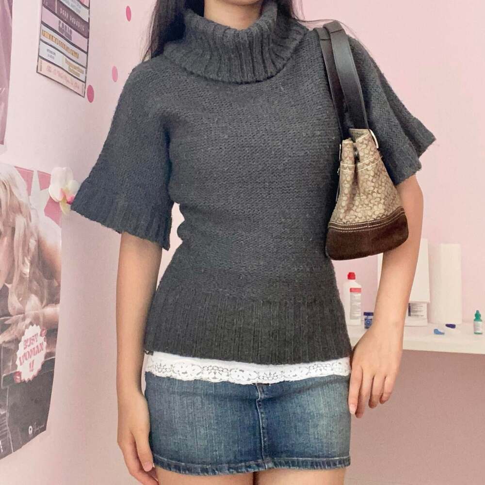 Streetwear Society Women's Grey and Black Jumper